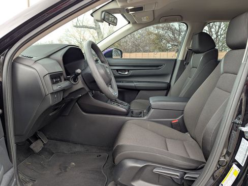 Used 2023 Honda CR-V LX image 10