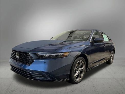 New 2026 Honda Accord EX-L image 1