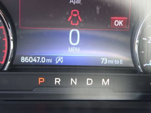 Used 2020 Ford Explorer XLT w/ Equipment Group 202A AWD/4WD image 23