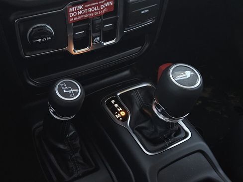 New 2025 Jeep Gladiator Mojave AWD/4WD image 25