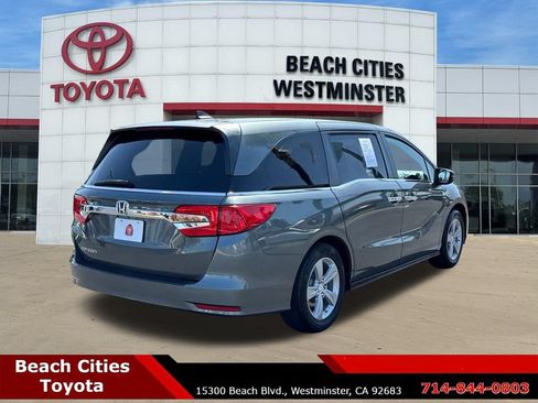 Used 2018 Honda Odyssey EX-L image 12