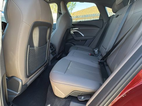 New 2025 Audi Q5 Prestige image 15