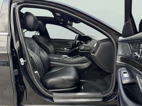 Used 2015 Mercedes-Benz S 550 4MATIC Sedan image 43