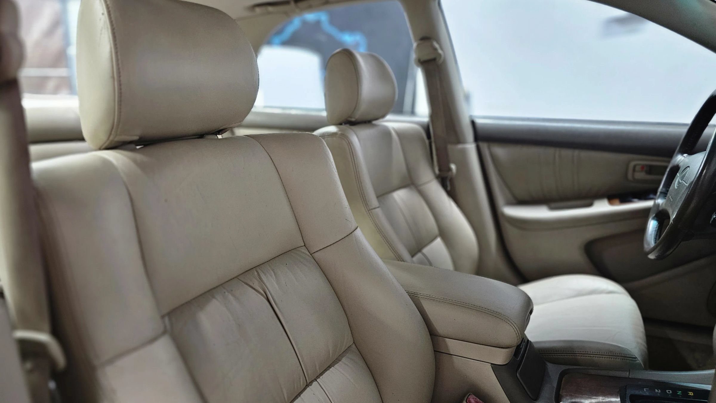 Used 1999 Lexus ES 330 FWD image 37