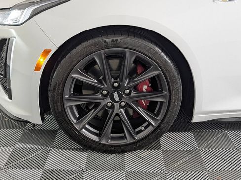 Used 2021 Cadillac CT5 V w/ Cold Weather Package RWD image 11