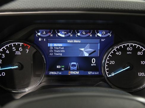 Certified 2022 Ford F150 XLT w/ Equipment Group 302A High image 9