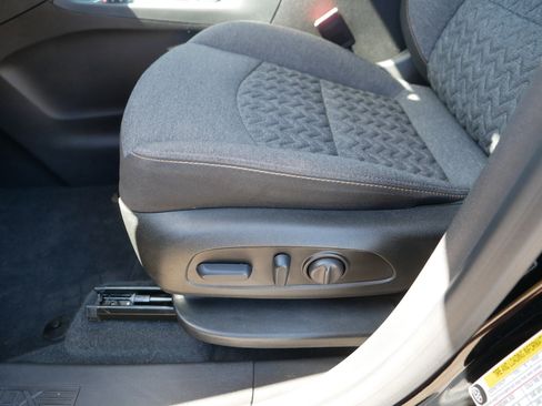 Used 2024 Chevrolet Equinox LT w/ LPO, Floor Liner Package image 20