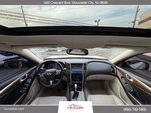 Used 2015 INFINITI Q50 Premium w/ Deluxe Touring Package image 13