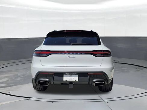 New 2026 Porsche Macan AWD/4WD image 10