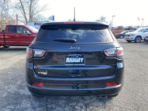 Used 2022 Jeep Compass High Altitude image 3