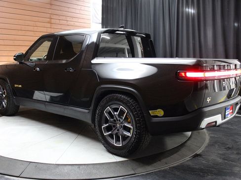 Used 2023 Rivian R1T Adventure image 37