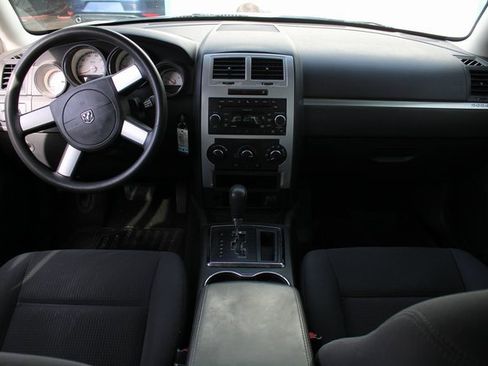 Used 2010 Dodge Charger SXT image 10