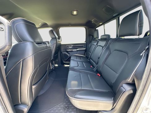 Used 2019 RAM 1500 Laramie w/ Sport Appearance Package AWD/4WD image 24