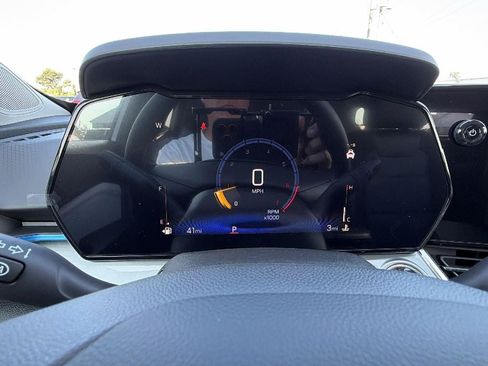 New 2026 Chevrolet Trax LT w/ Driver Confidence Package FWD image 23