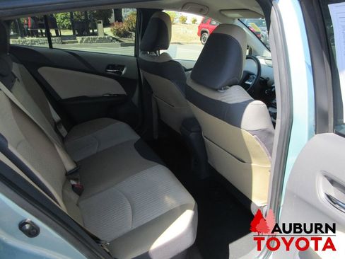 Used 2016 Toyota Prius Two image 16
