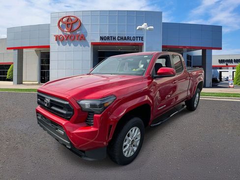 Used 2024 Toyota Tacoma SR5 image 6