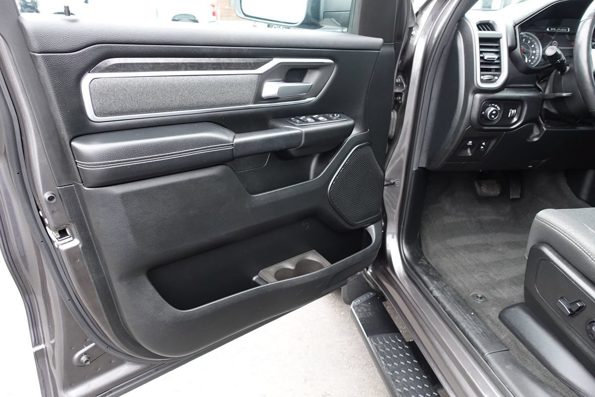 Used 2020 RAM 1500 Big Horn AWD/4WD image 15