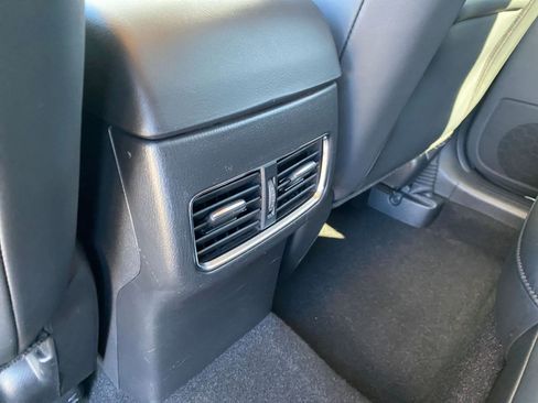 Used 2025 MAZDA CX-5 AWD 2.5 S w/ Select Package image 24