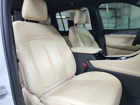 Used 2023 Jeep Grand Cherokee L Limited w/ Luxury Tech Group II AWD/4WD image 46
