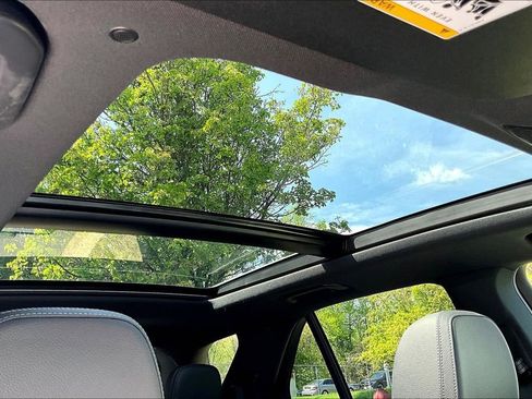 Used 2023 Mercedes-Benz GLE 350 4MATIC image 17