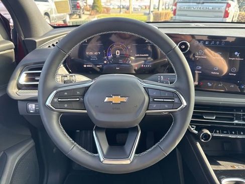 New 2026 Chevrolet Traverse LT w/ Driver Confidence Package image 17