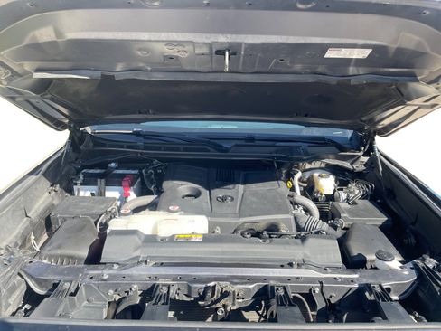 Used 2022 Toyota Tundra SR5 image 6