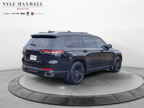 Used 2021 Jeep Grand Cherokee L Summit image 16