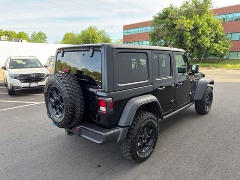 Used 2023 Jeep Wrangler Unlimited AWD/4WD image 9