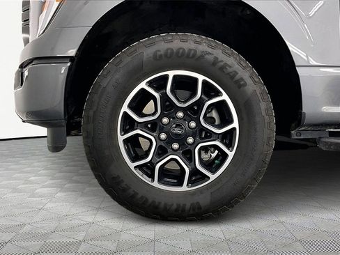 Used 2022 Ford F150 XLT w/ Equipment Group 302A High image 9