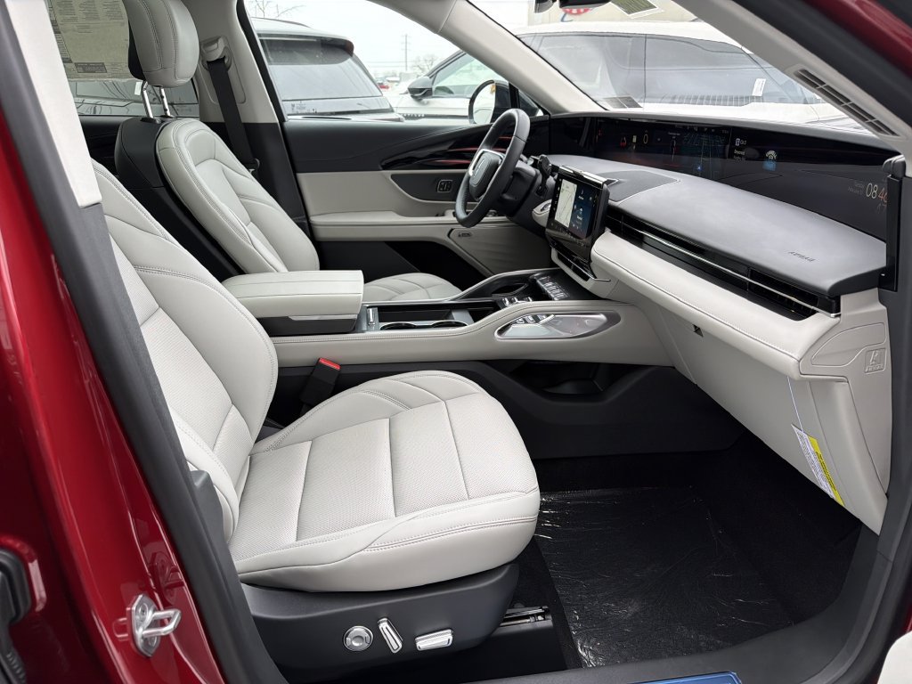 New 2026 Lincoln Nautilus Premier w/ Equipment Group 102A AWD/4WD image 7