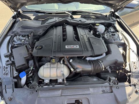 Used 2022 Ford Mustang GT Premium w/ Equipment Group 401A RWD image 42
