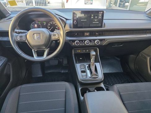 Used 2026 Honda CR-V Sport image 13