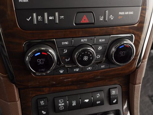 Used 2014 Buick Enclave Premium image 22