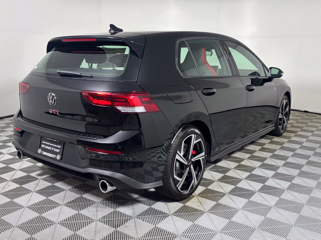 New 2026 Volkswagen GTI SE FWD image 7