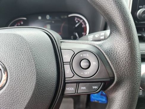 Used 2024 Toyota RAV4 LE image 15