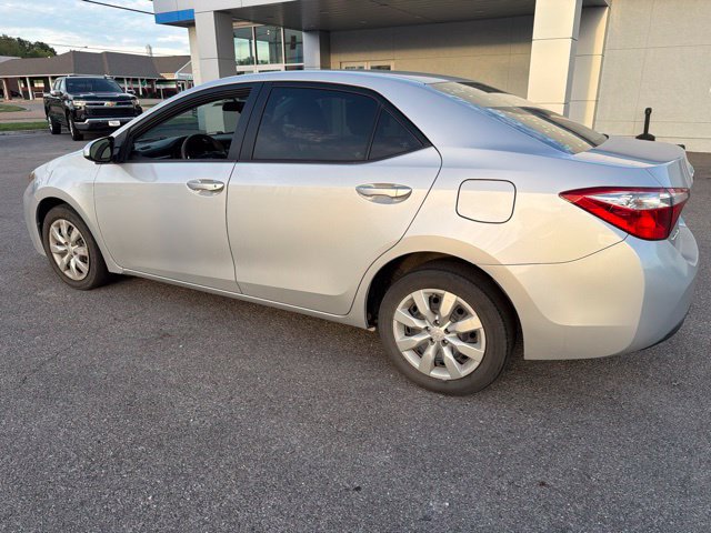 Used 2014 Toyota Corolla LE FWD image 28