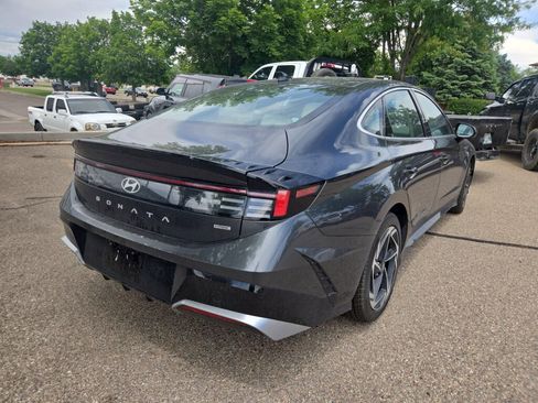 Used 2026 Hyundai Sonata SEL AWD/4WD image 2