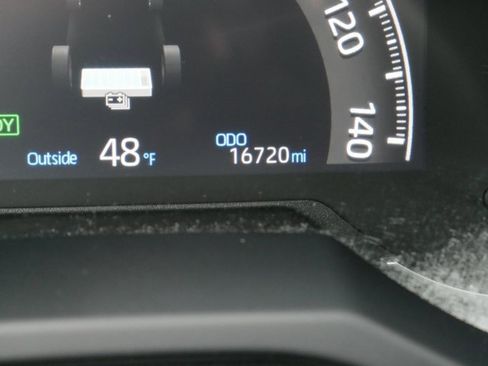 Used 2024 Toyota RAV4 LE image 30