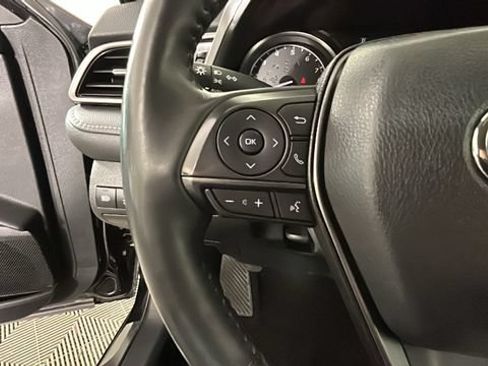 Used 2024 Toyota Camry SE FWD image 16