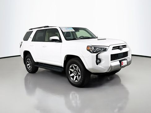 Certified 2023 Toyota 4Runner TRD Off-Road Premium AWD/4WD image 1