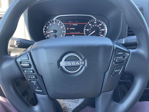 Used 2022 Nissan Frontier S image 21