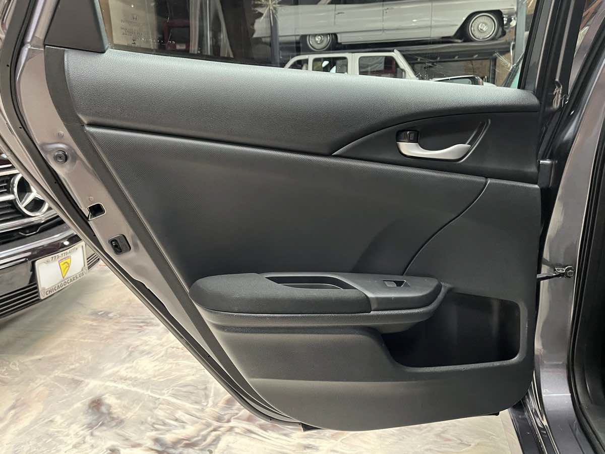 Used 2016 Honda Civic EX-T image 27