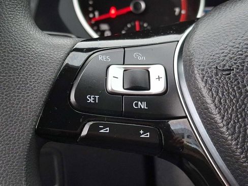 Used 2018 Volkswagen Tiguan S w/ 3rd Row Seat Package image 18