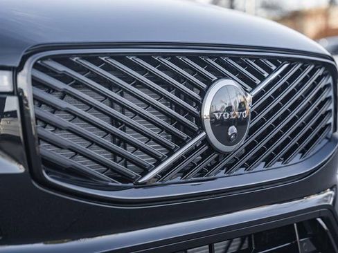 New 2026 Volvo XC60 B5 Plus w/ Protection Package Premier image 11