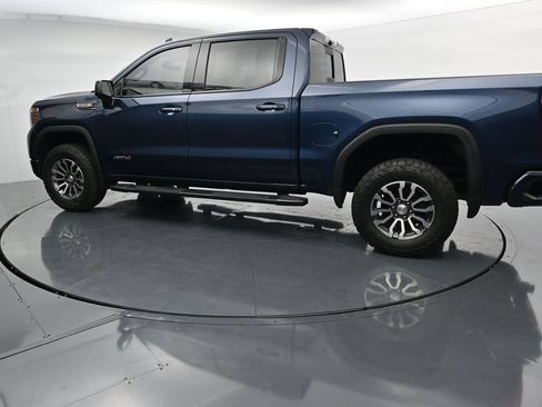 Used 2020 GMC Sierra 1500 AT4 w/ AT4 Premium Package AWD/4WD image 5