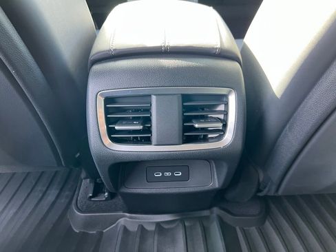 Certified 2025 Acura RDX w/ Technology Package image 31