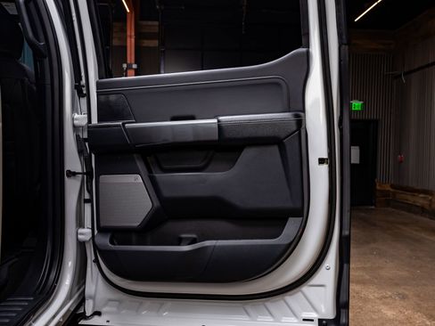 Used 2022 Ford F150 XLT w/ Equipment Group 302A High image 39