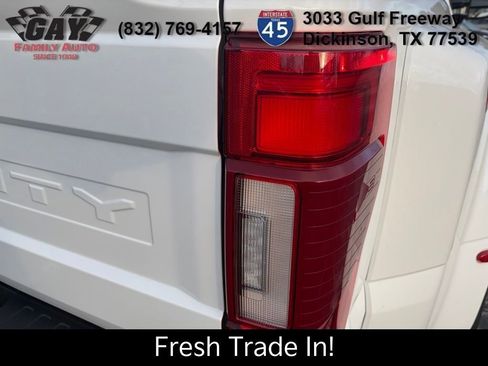 Used 2020 Ford F350 Lariat w/ Lariat Ultimate Package image 10