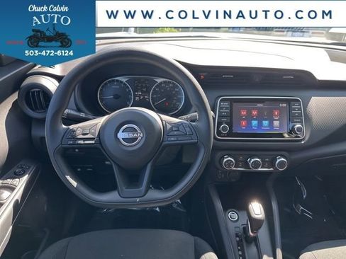 New 2025 Nissan Kicks Play S image 14