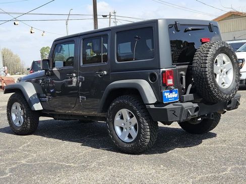 Used 2017 Jeep Wrangler Unlimited Sport w/ Quick Order Package 24S image 10